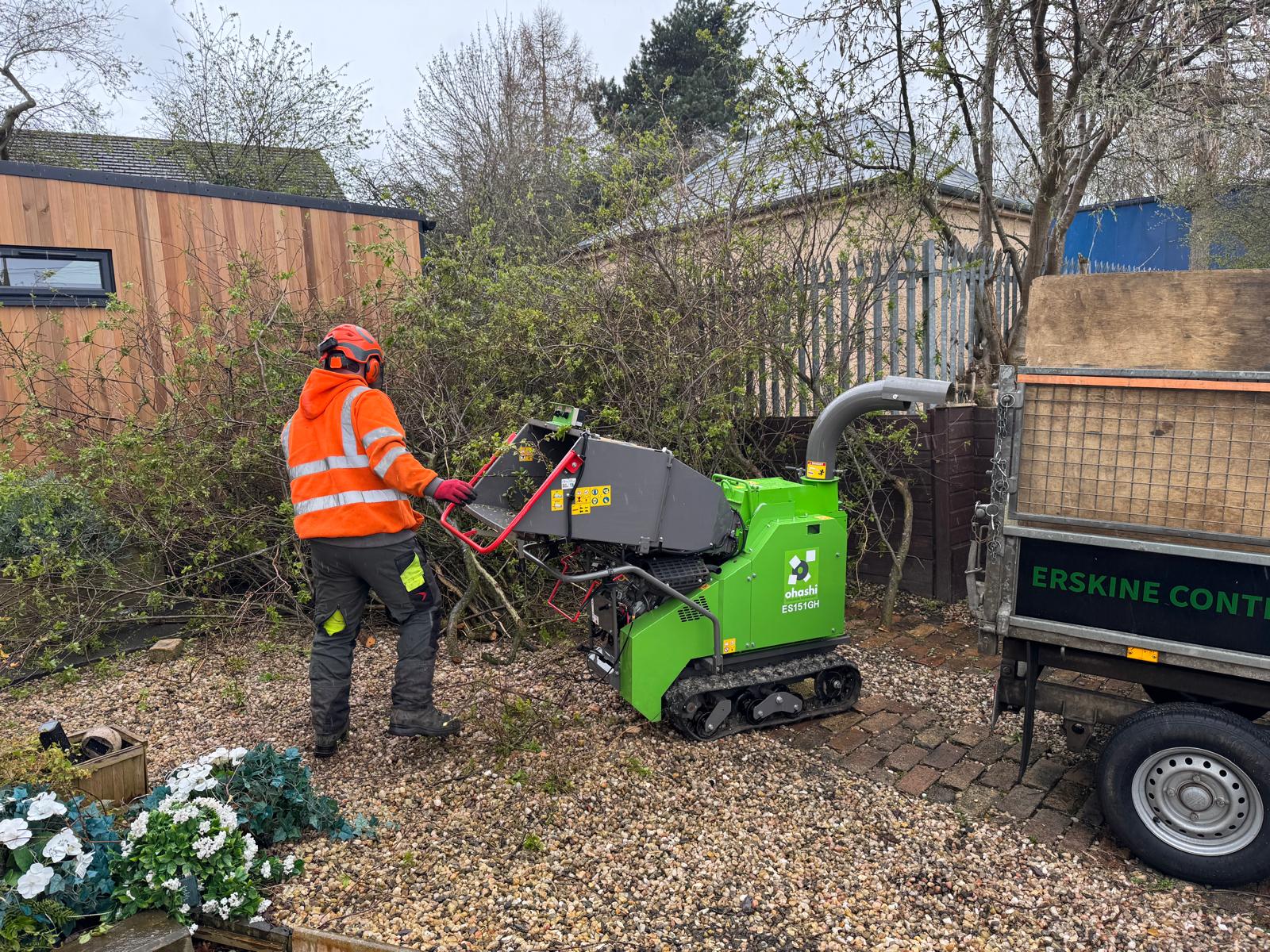 Ohashi tracked wood chipper clearing garden branches